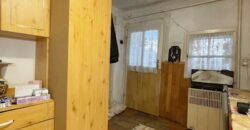 BUDAPEST 18.KERÜLETÉBEN, SZEMERE TELEPEN, ASZFALTOZOTT, CSENDES UTCÁBAN 530 M2-ES TELKEN 33.5 M2-ES OLDALHATÁROS CSALÁDI HÁZ ELADÓ!