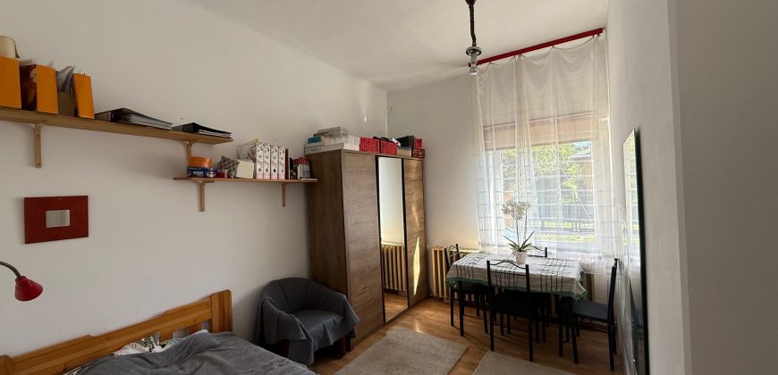 Eladó 3 szobás, kertkapcsolatos otthon Pestújhely központi részén!
