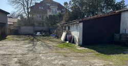 ZUGLÓ KERTVÁROSI CSENDES UTCÁJÁBAN 1100 M2-ES TELEK ELADÓ BONTANDÓ HÁZZAL.