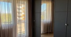 15.KERÜLET ZSÓKAVÁR UTCÁBAN PANELPROGRAMOS HÁZ 7. EMELTÉN FELÚJÍTOTT LAKÁS KIADÓ!